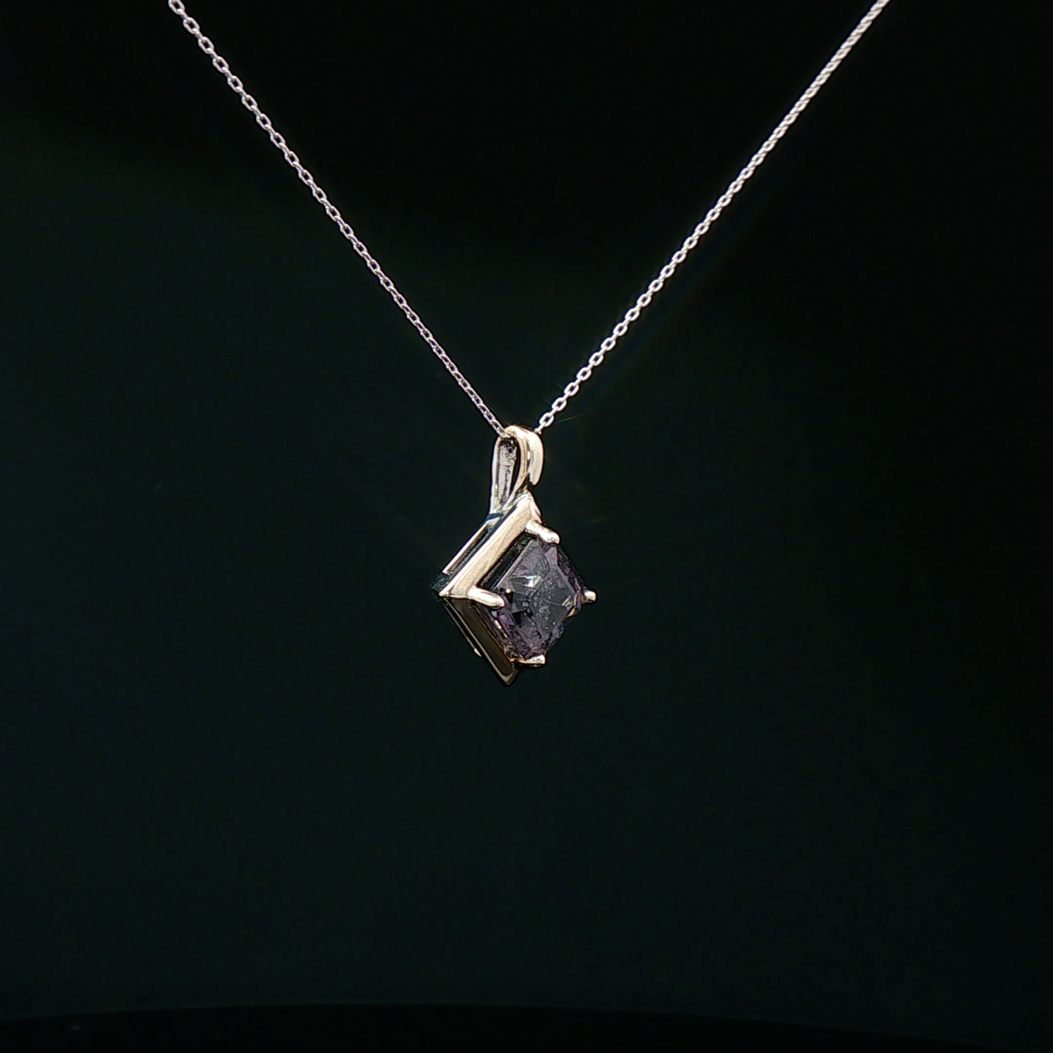 Spinel pendant
