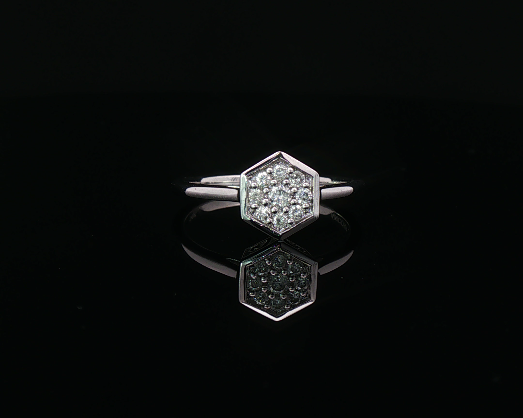 Hexagon ring