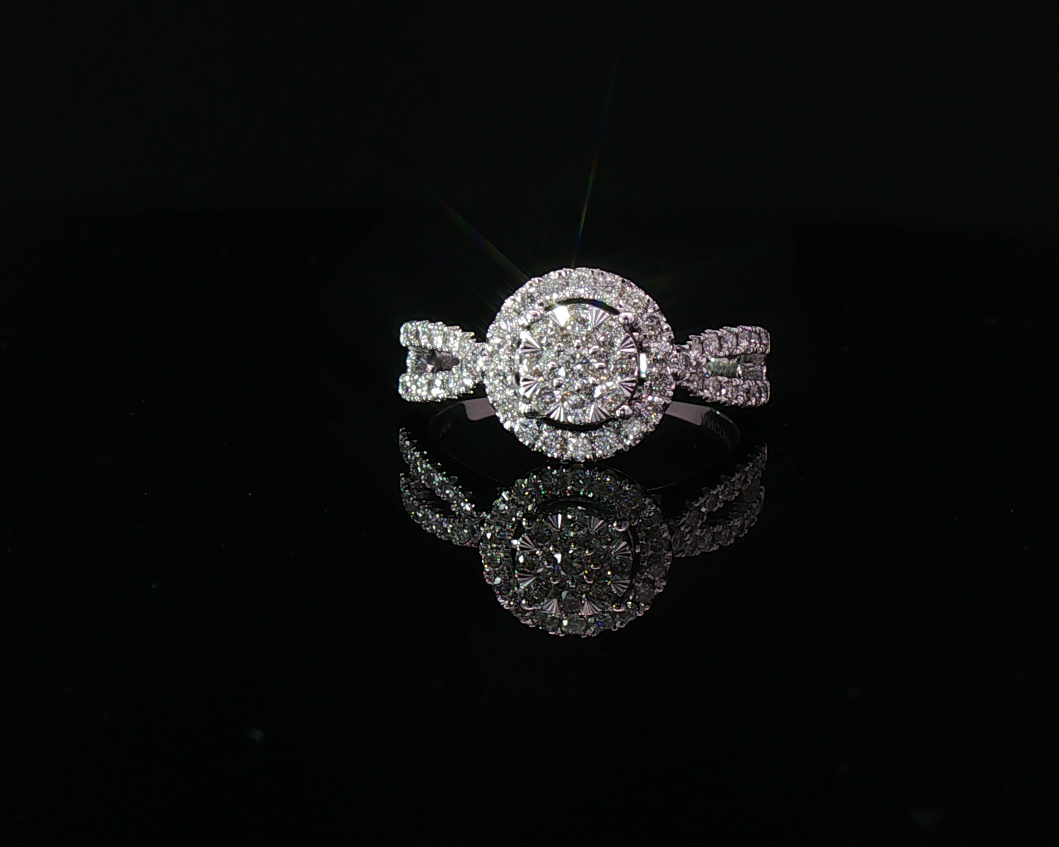 Round halo ring
