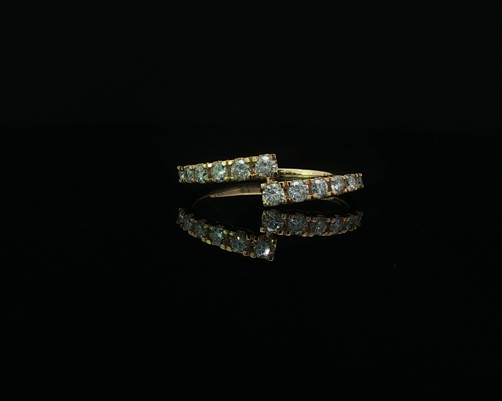 Split shank diamond ring