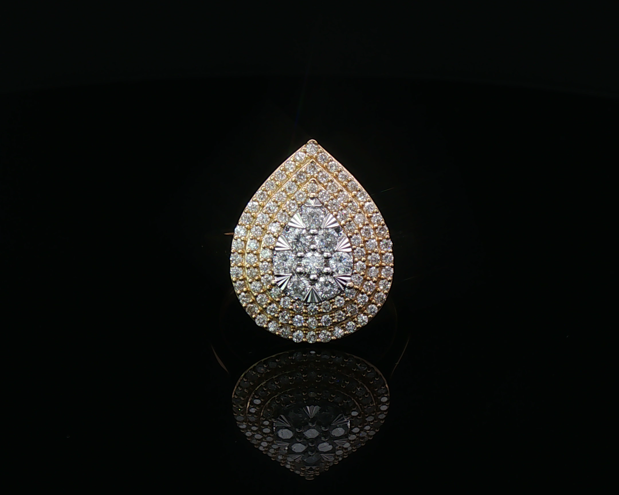 Mosaic pear ring