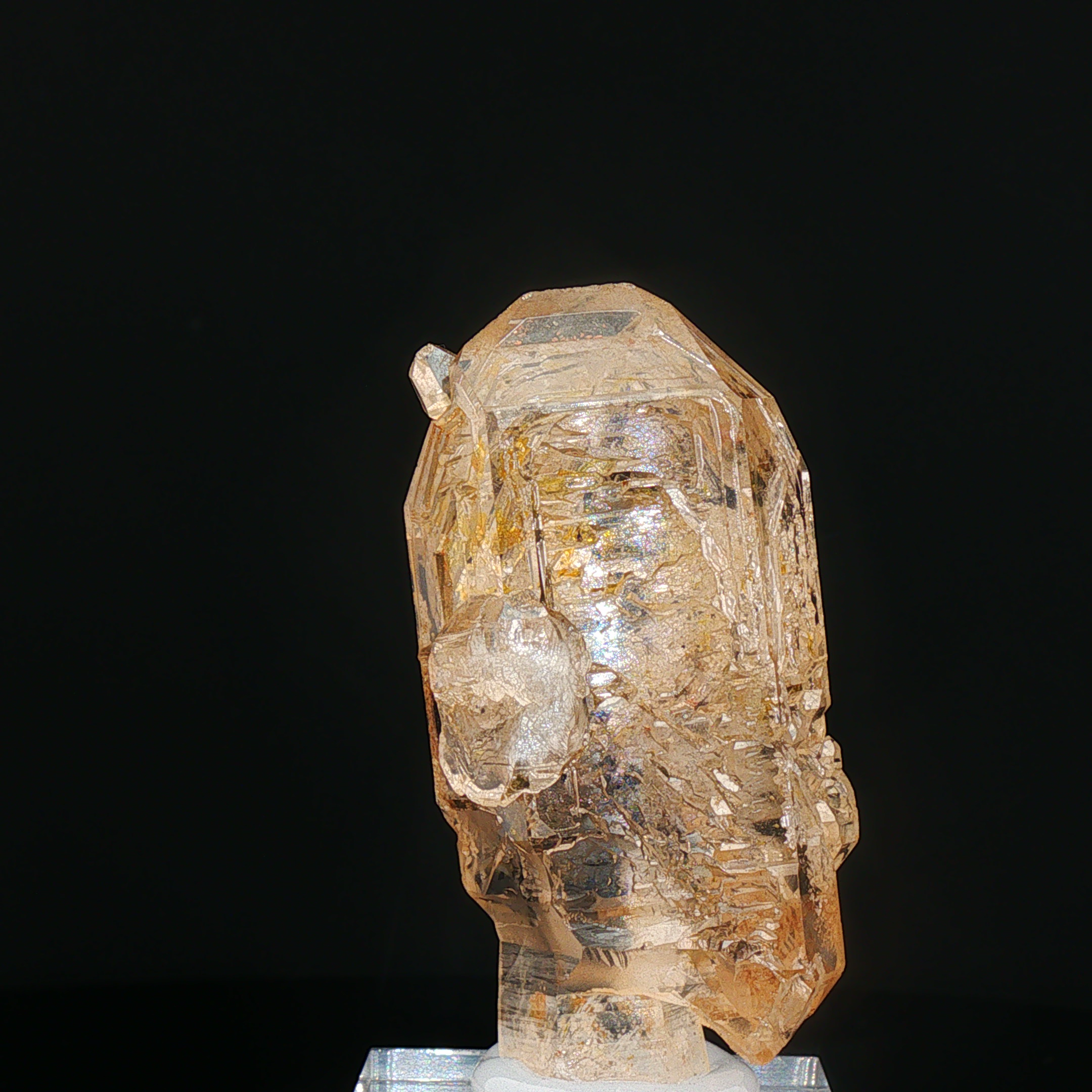 Petrol quartz