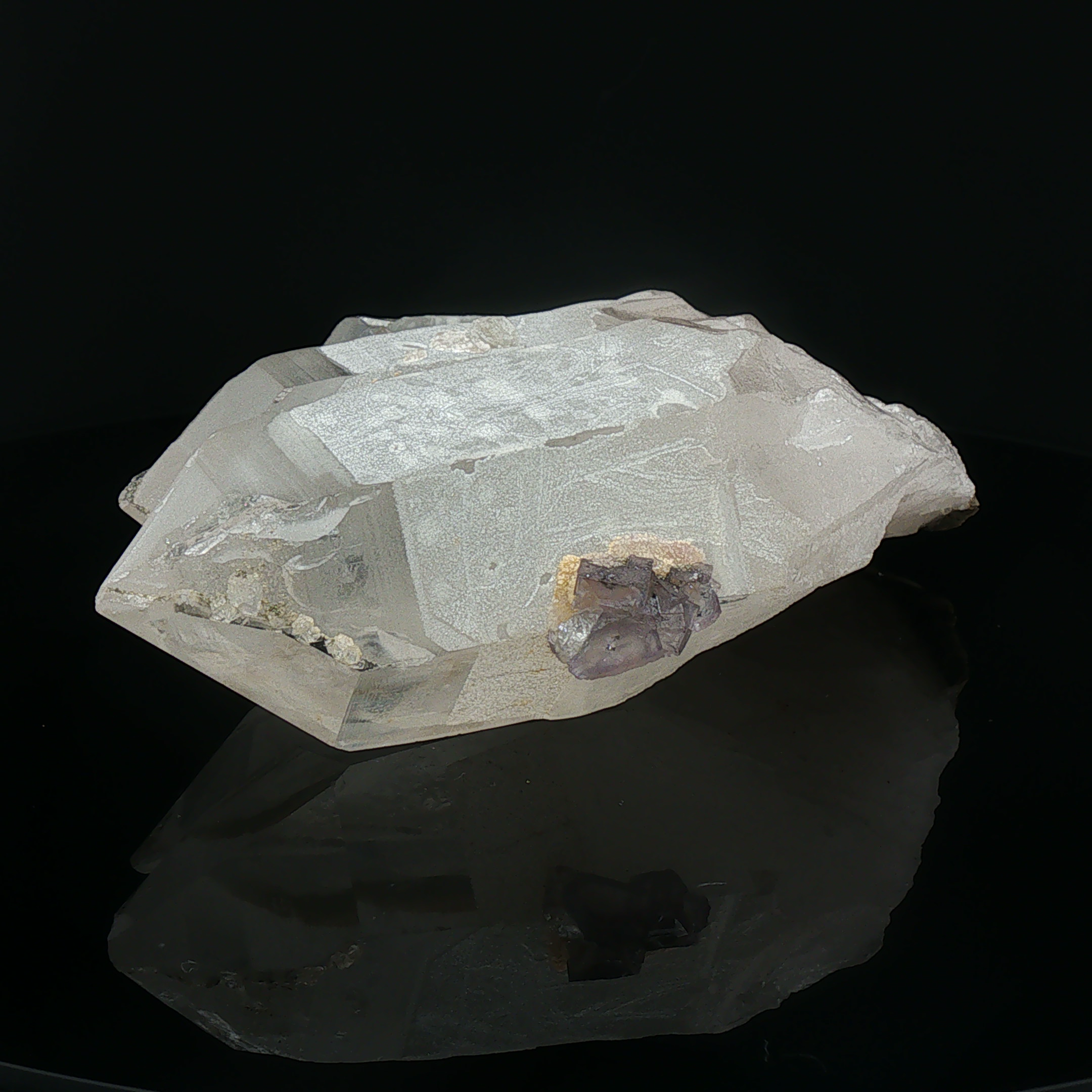 Fluorite on quartz