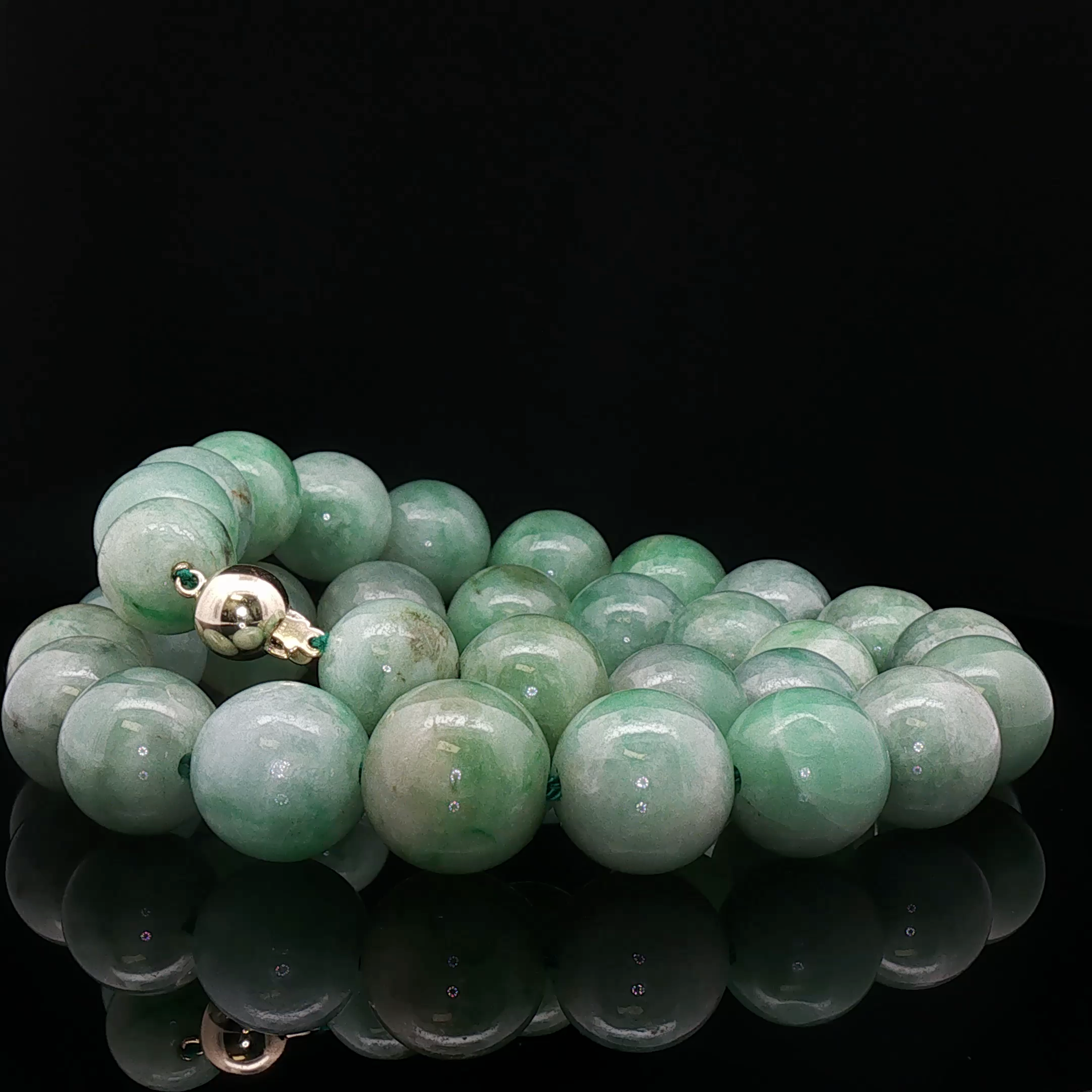 Jade choker