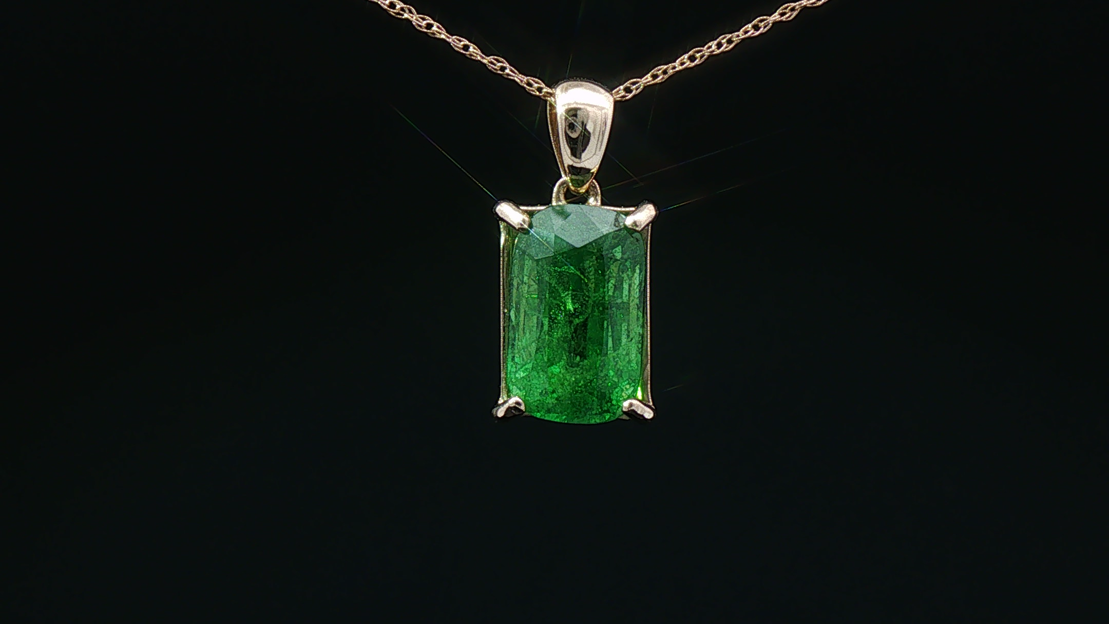 Tsavorite Pendant