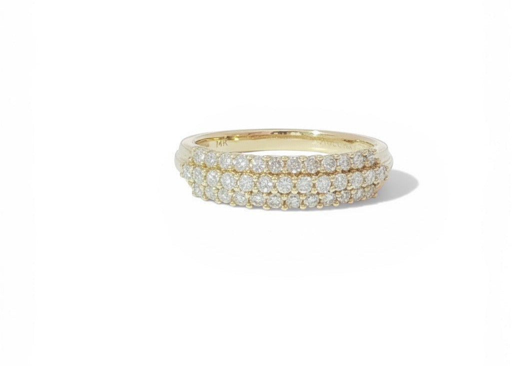 Tripple row diamond band