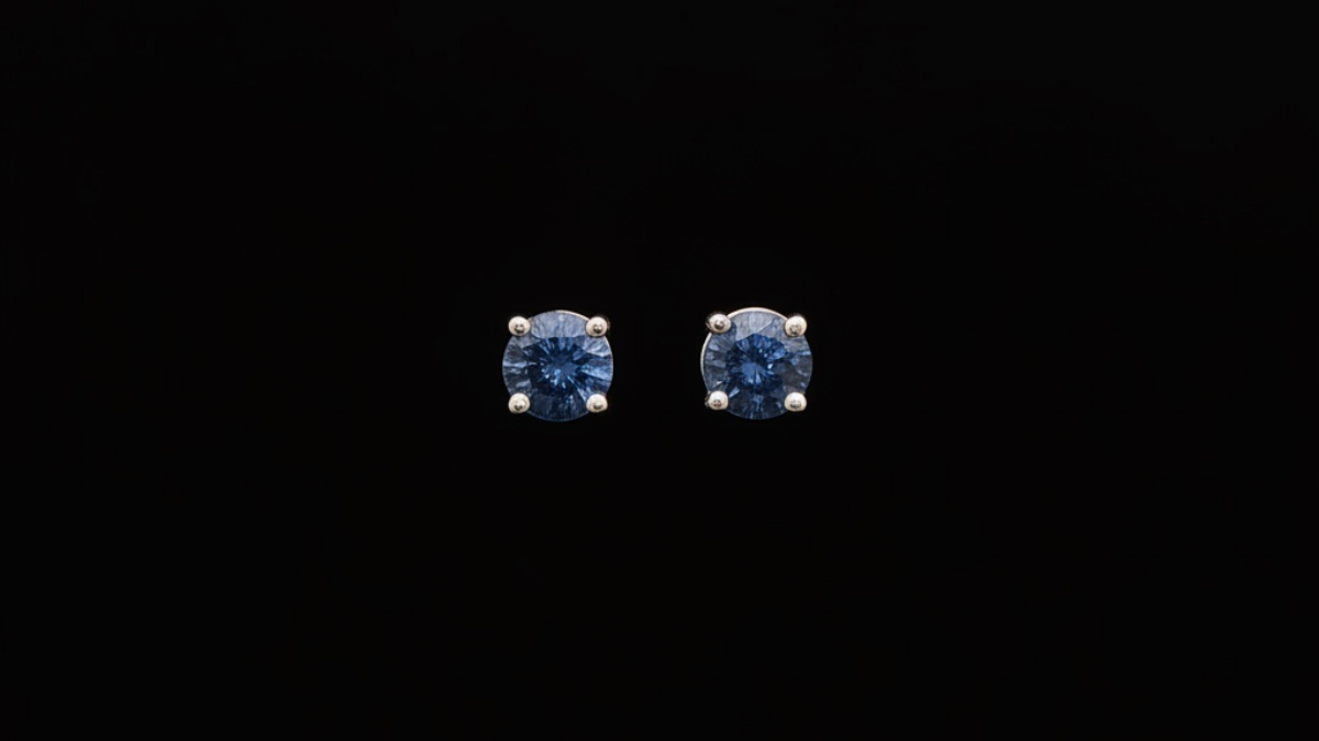 Blue sapphire studs