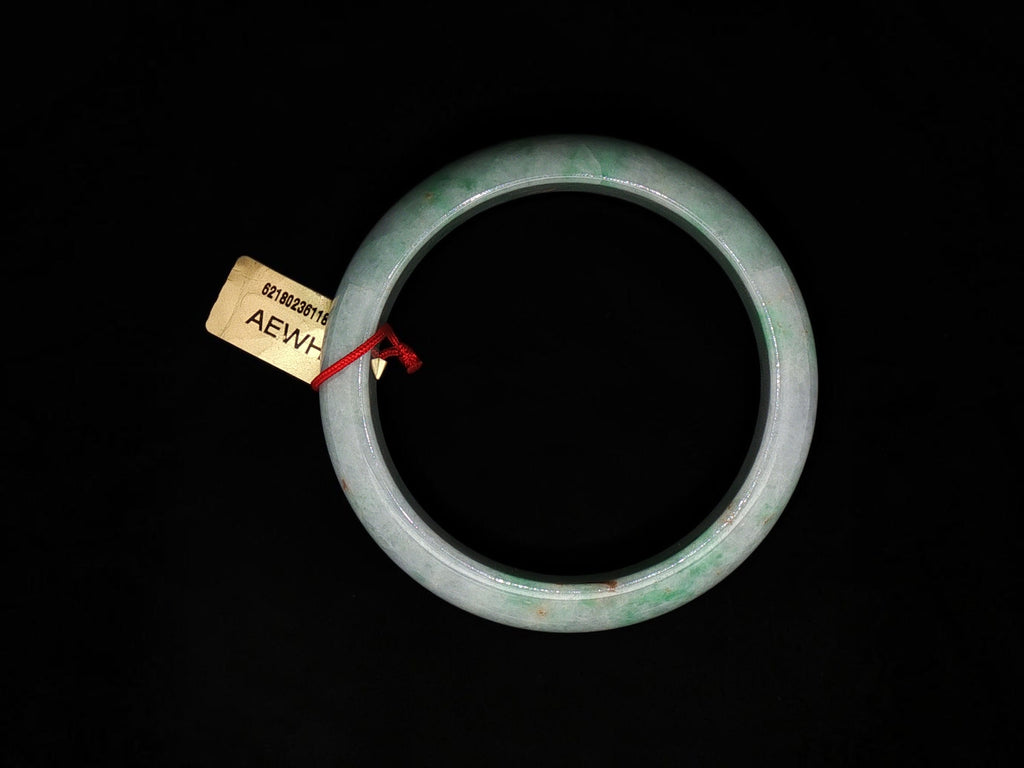 Jade bangle