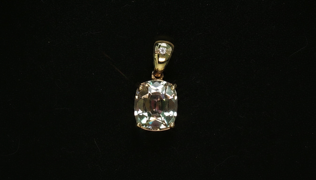 Zultanite Pendant