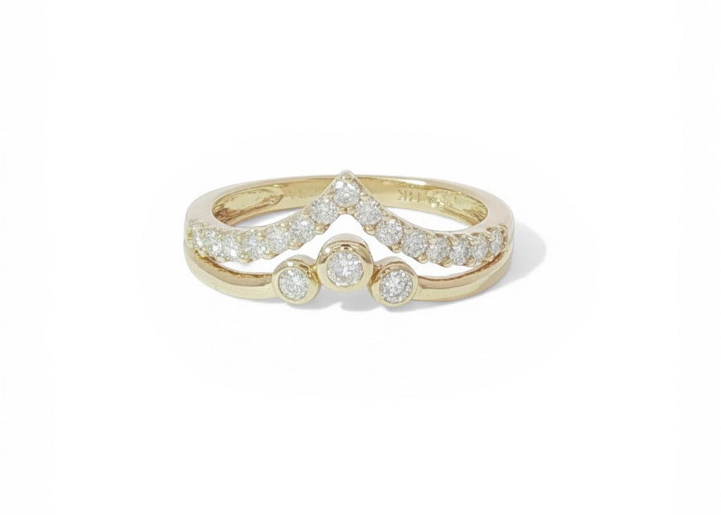 Tiara ring