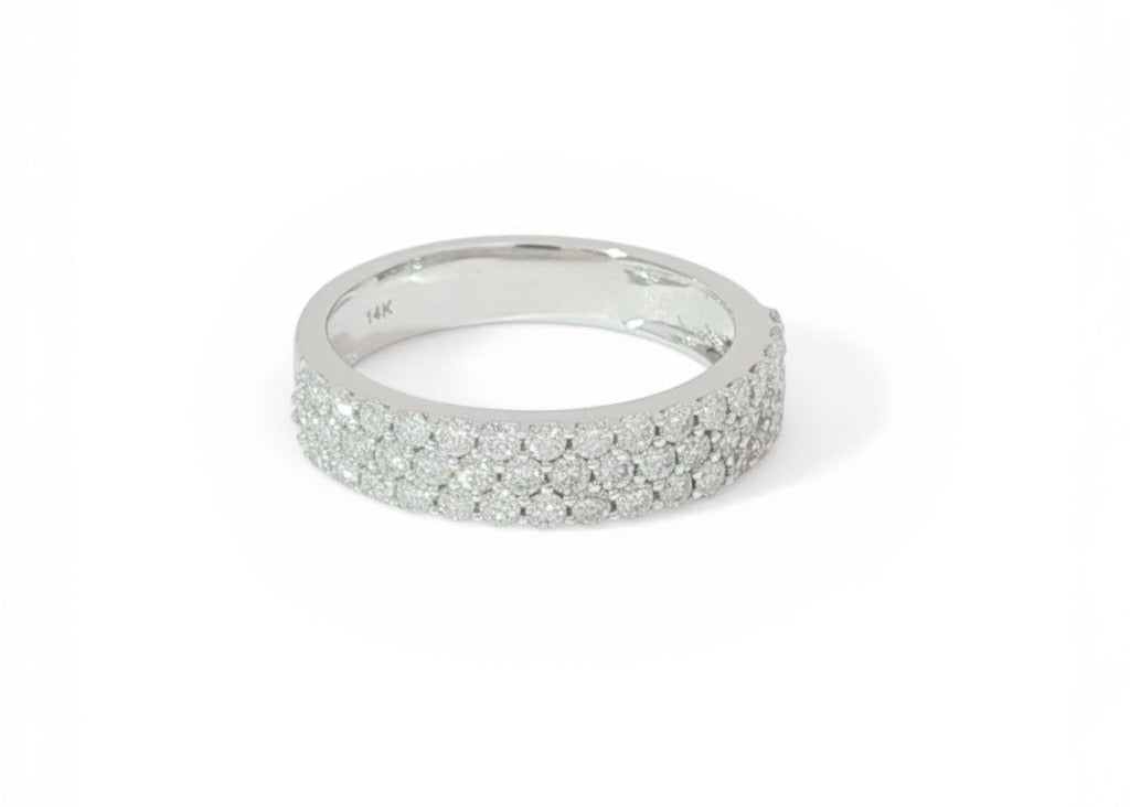 Edgeless three-row band