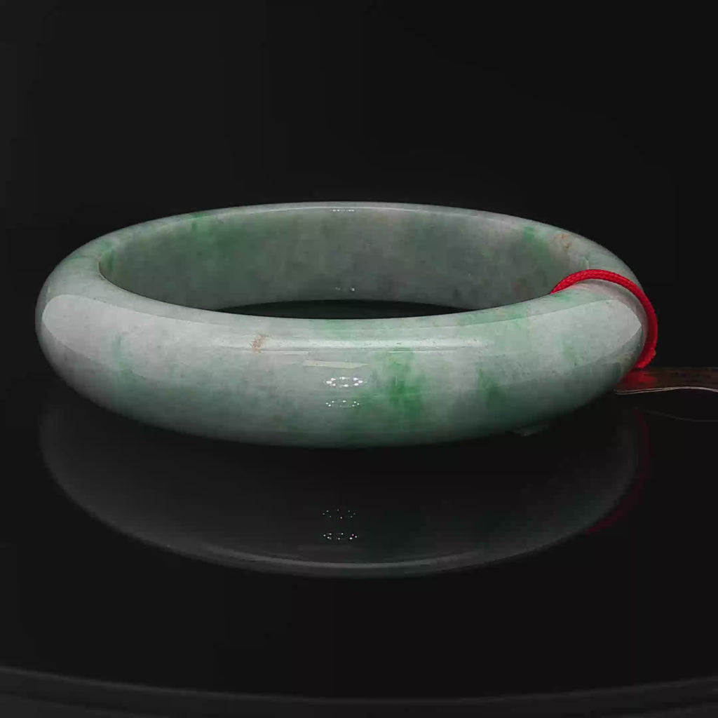 Jade bangle