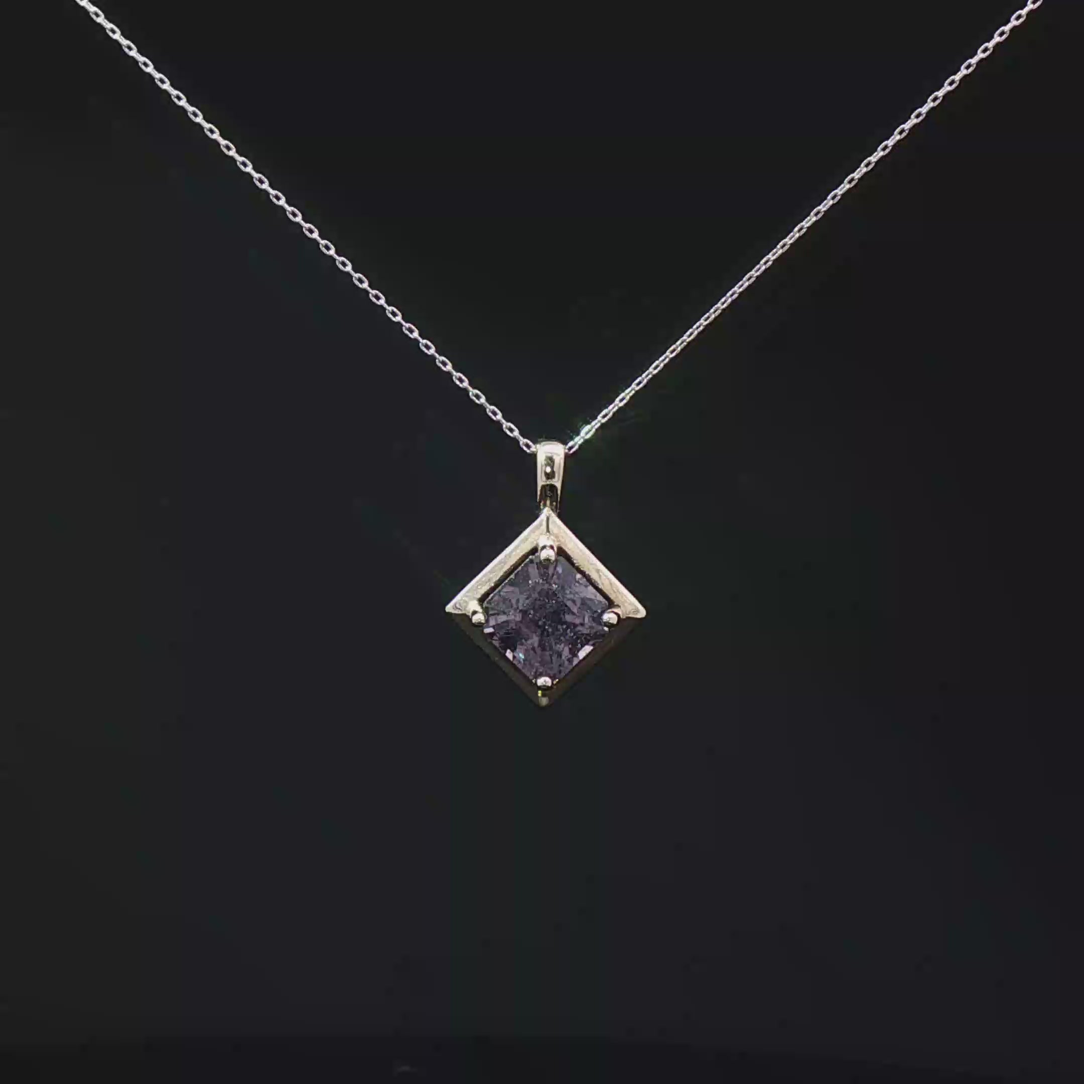 Spinel pendant