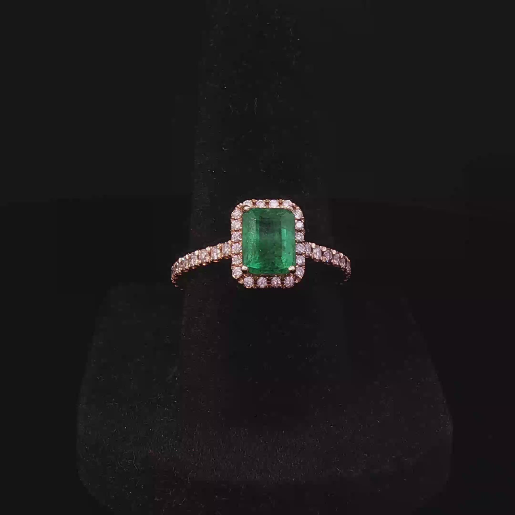 Emerald halo ring