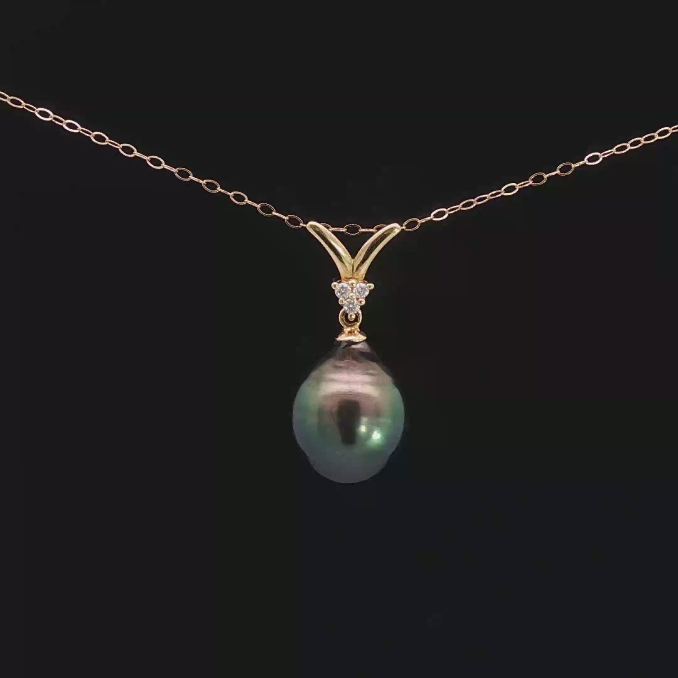 Thaitian Pearl Y Pendant