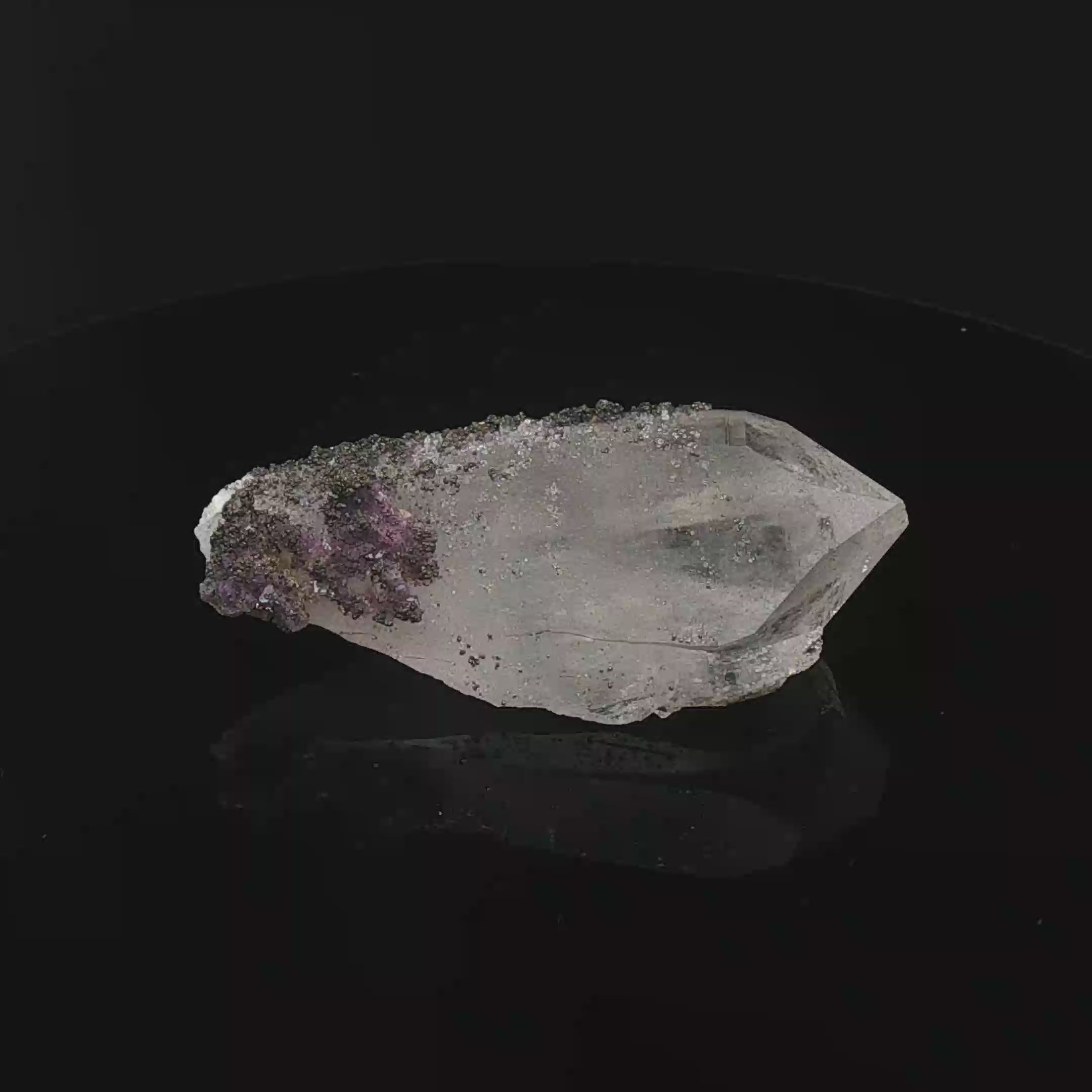 Fluorite, arsenopyrite on quartz