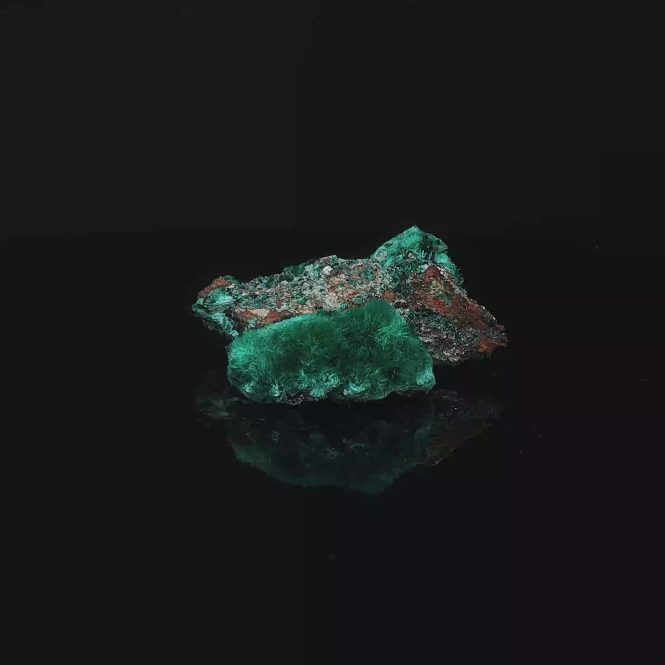 Brochantite